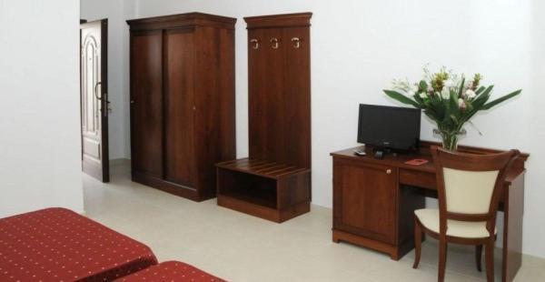 Agri Hotel Conte Salentino Sant Isidoro  Ngoại thất bức ảnh