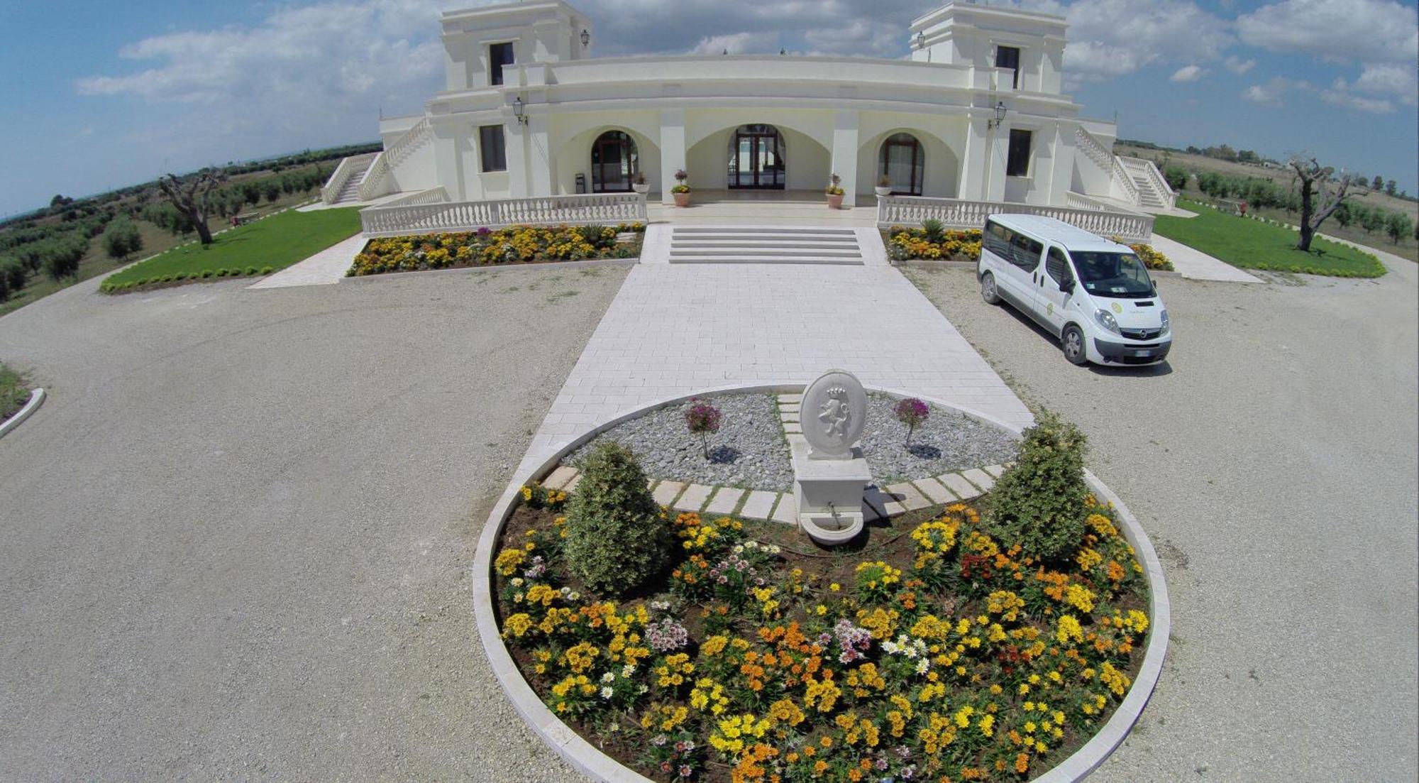 Agri Hotel Conte Salentino Sant Isidoro  Ngoại thất bức ảnh